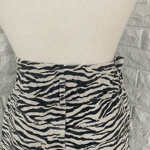 Zebra Animal Print Denim Skirt - Picture 4 of 5